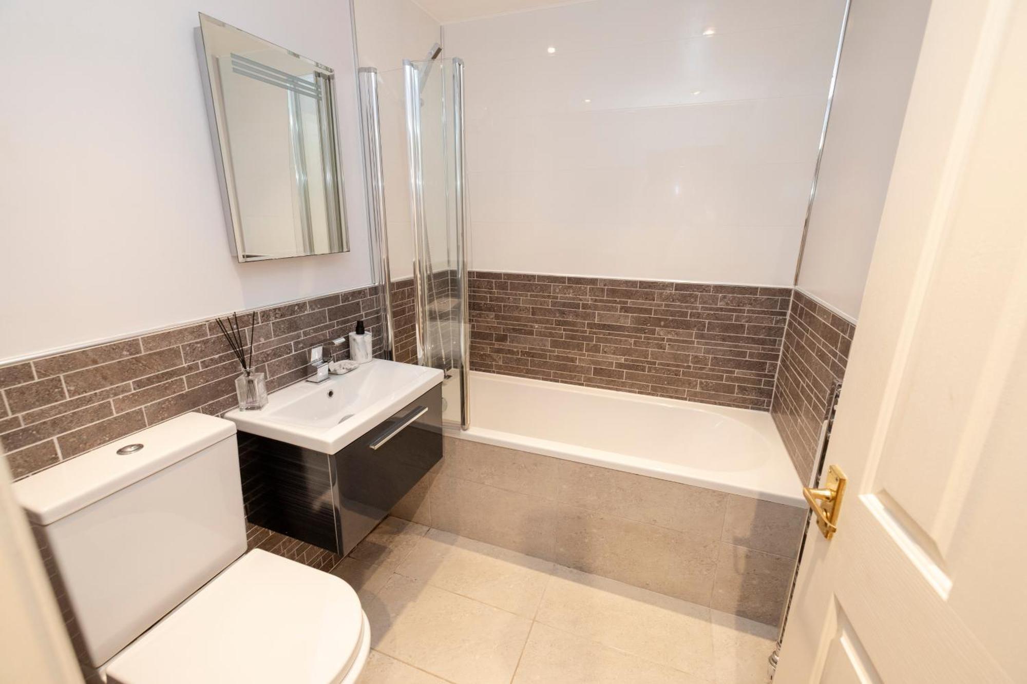 Charming 2-bedroom - Ground Floor * Edinburgh