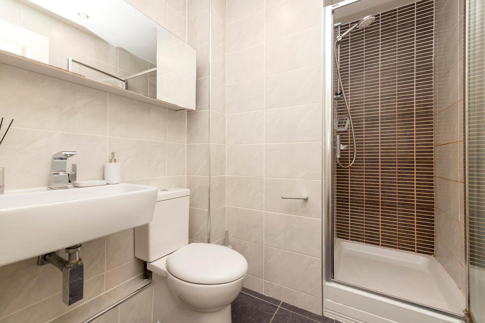 Apartment Charming 2-bedroom - Ground Floor Edinburgh